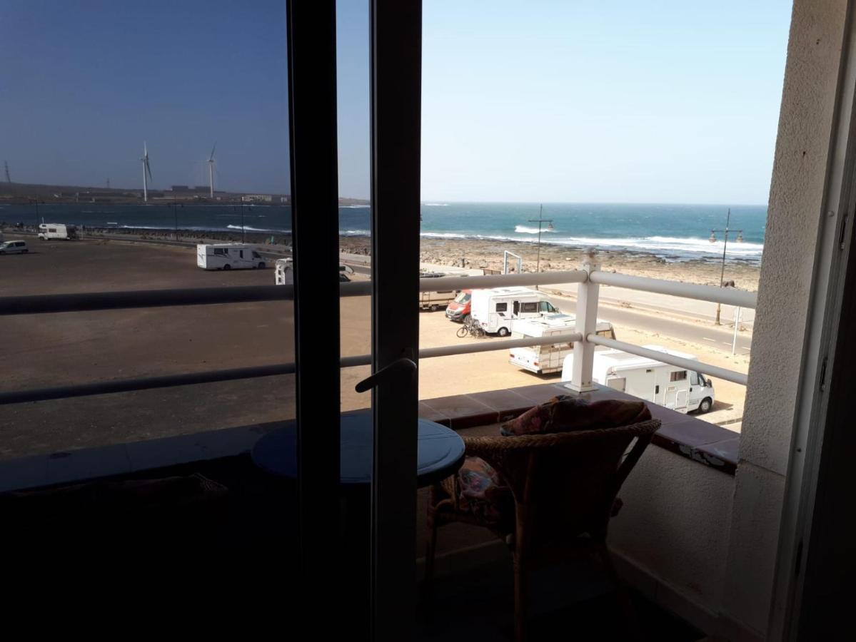 Tiki Faro Apartment คอร์ราเลโฮ ภายนอก รูปภาพ